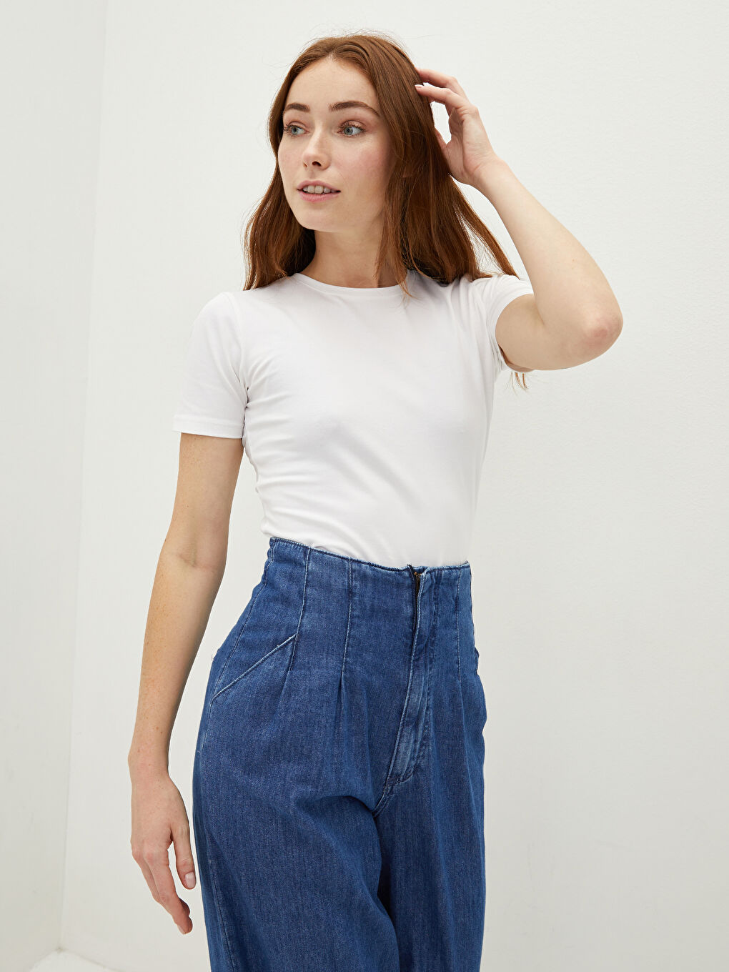 Crew Neck Plain Short Sleeve Women's T-Shirt-1