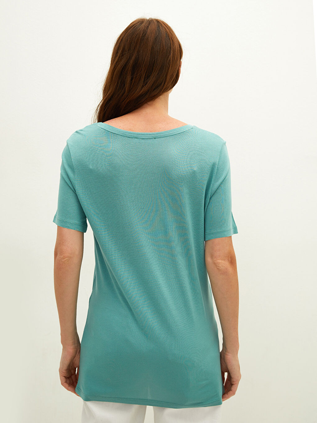 Turkuaz V Yaka Düz Kısa Kollu Viskon Kadın Tişört-4