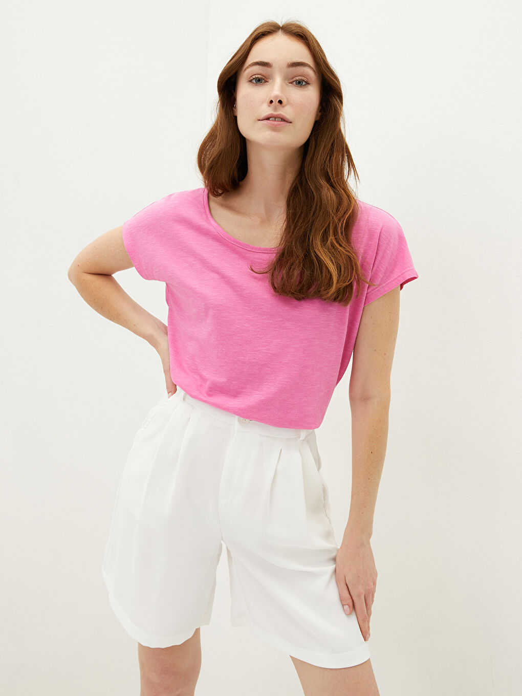 Pembe Bisiklet Yaka Düz Kısa Kollu Kadın Tişört-1