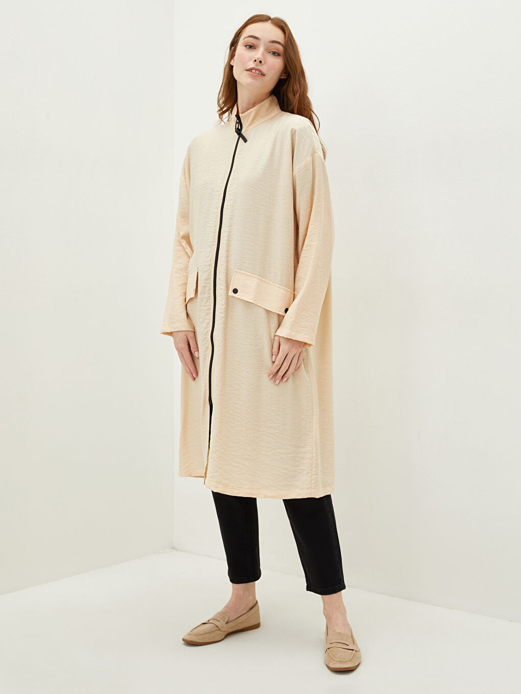 تونيك نسائي بأوفرسايز بياقة الجد وكم طويل بسيط-2