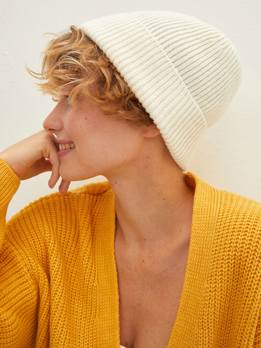 Beretka za žene od mešavine vune-1