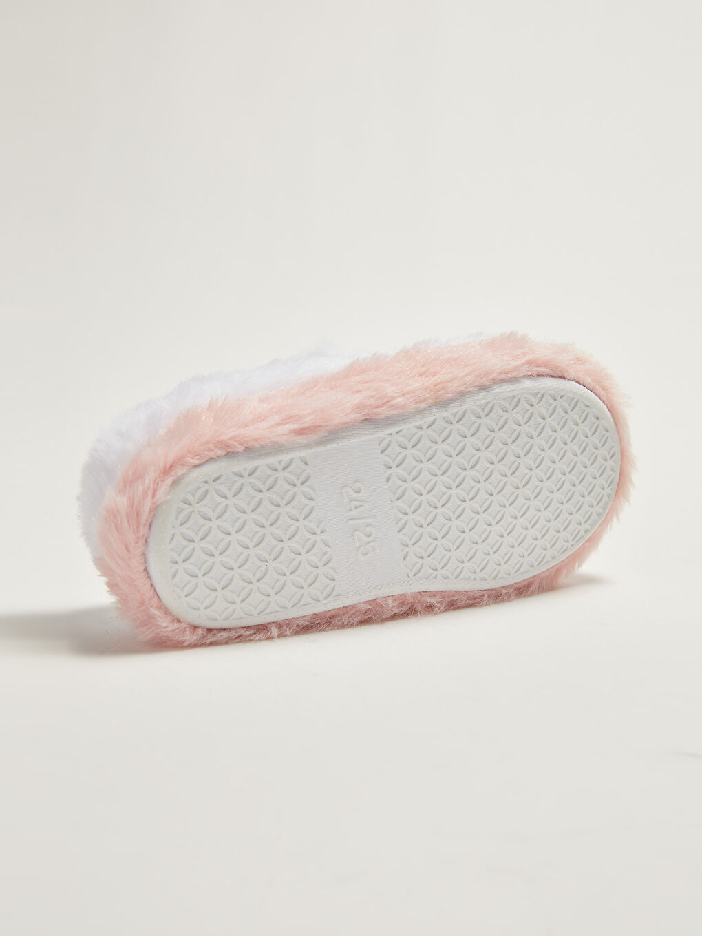 Тапочки для малышек девочек с вышивкой и меховой подкладкой-3