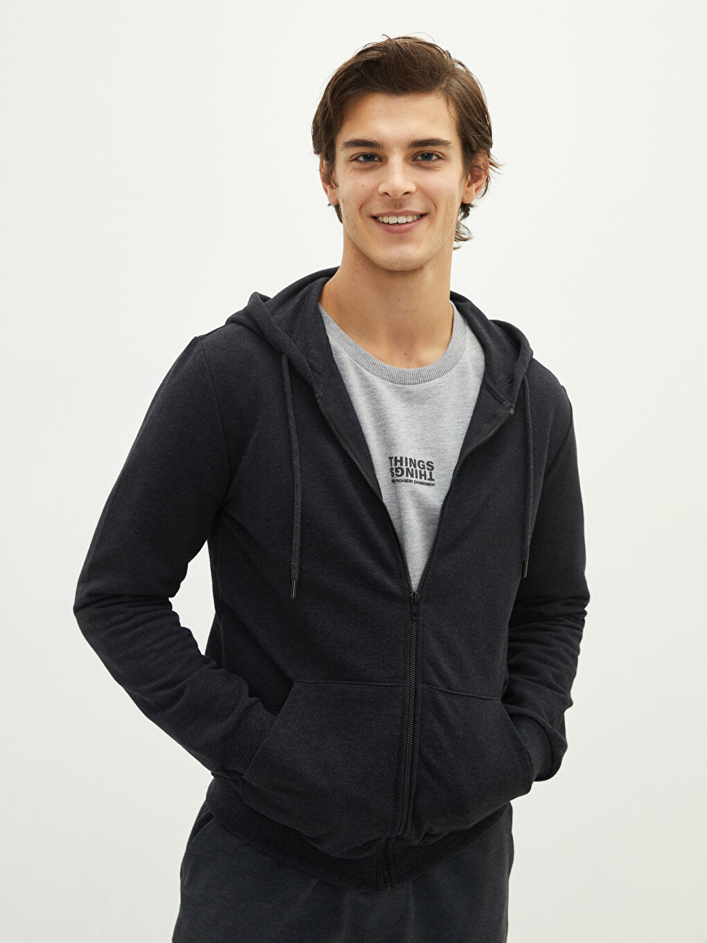 سويت شيرت بسحاب كم طويل مزود بغطاء رأس للرجال-1