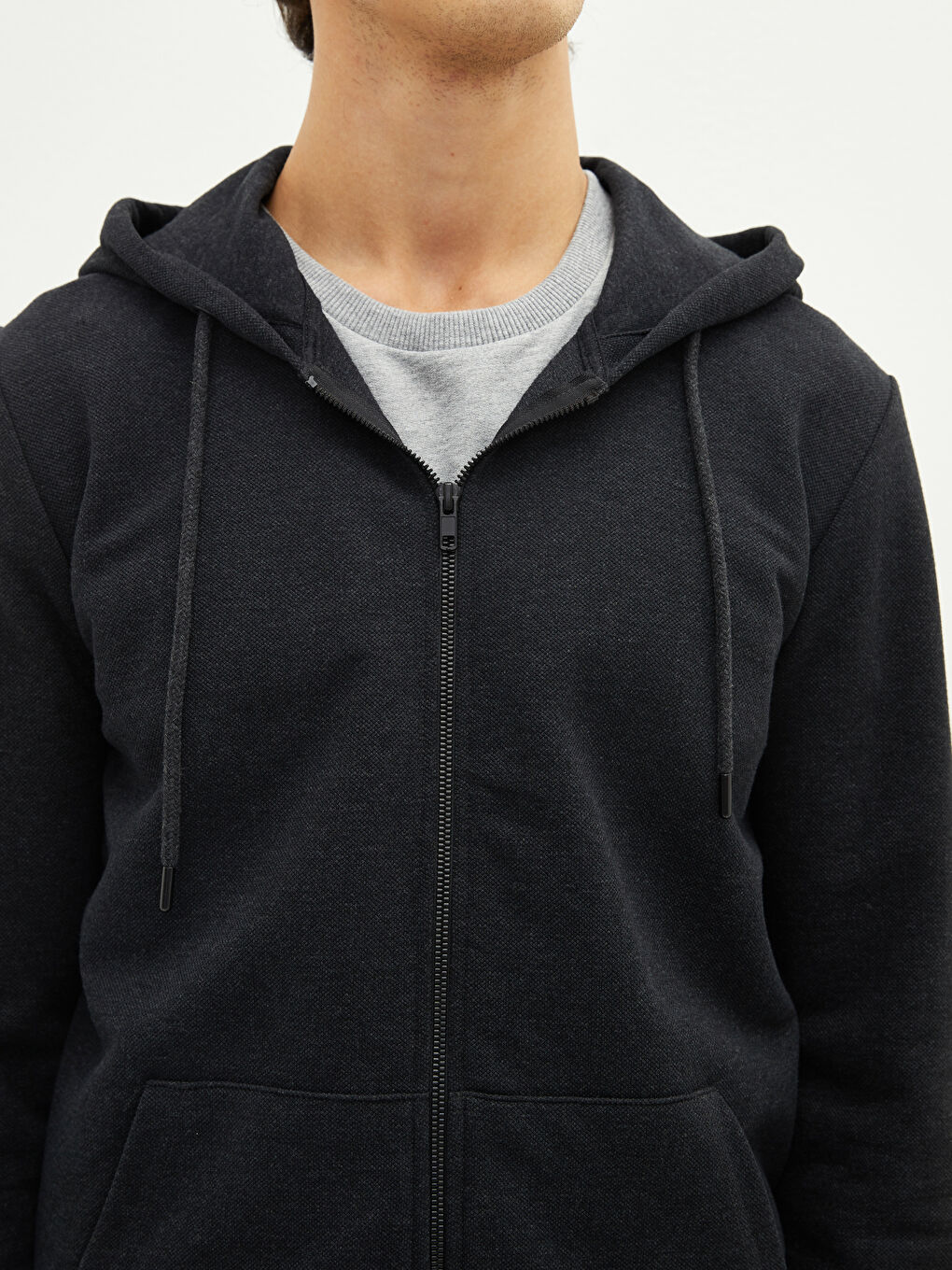 سويت شيرت بسحاب كم طويل مزود بغطاء رأس للرجال-3