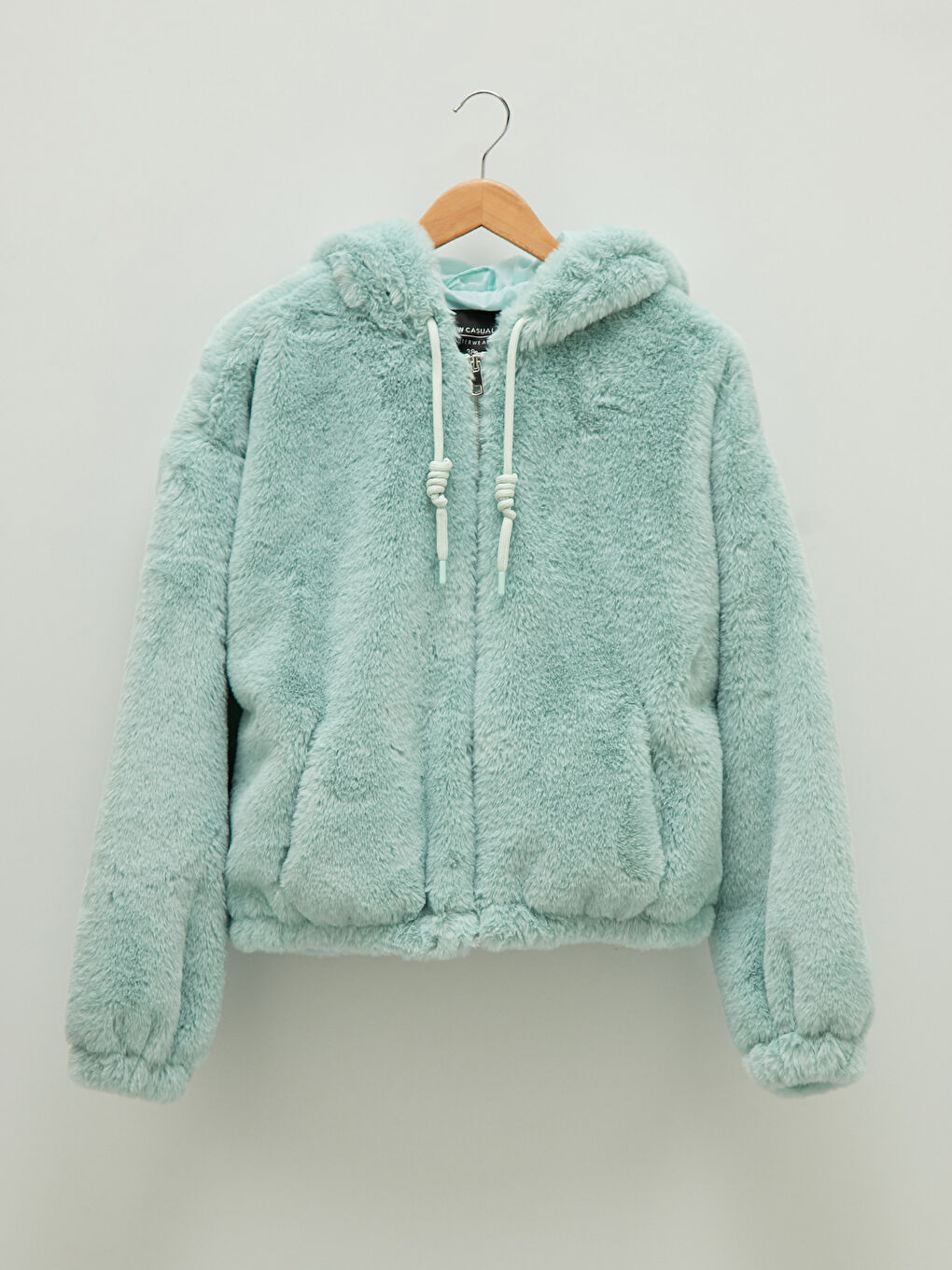 Yeşil Kapüşonlu Düz Cep Detaylı Uzun Kollu Pelüş Kalın Kadın Mont-5