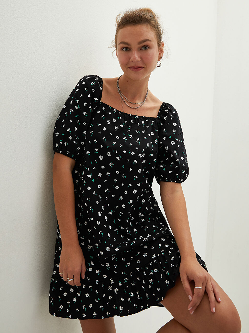 Quadratischer Kragen Blumiges Kurzarm Popeline Kleid für Damen-2