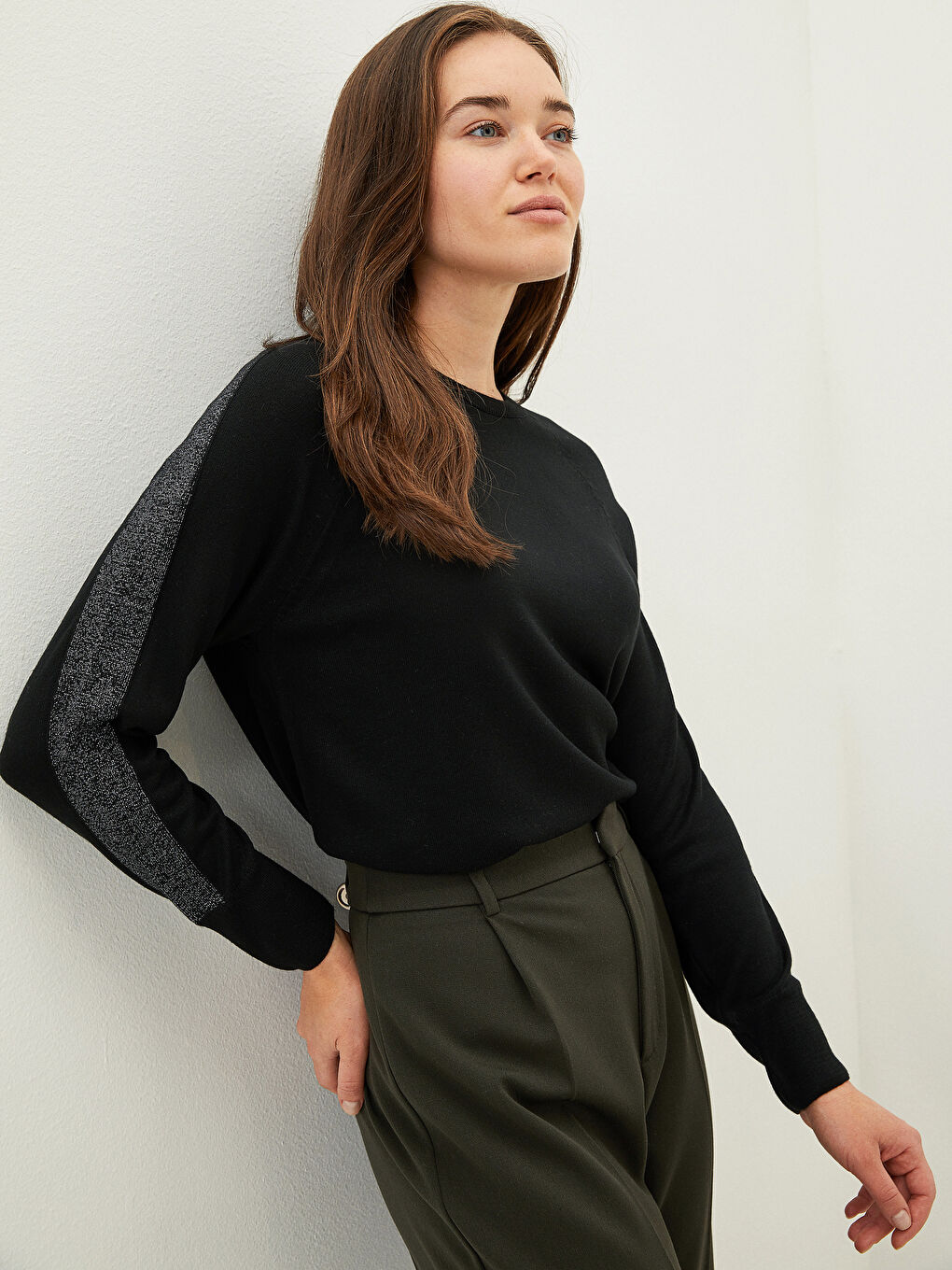 Siyah Bisiklet Yaka Şerit Detaylı Uzun Kollu Kadın Triko Kazak-1