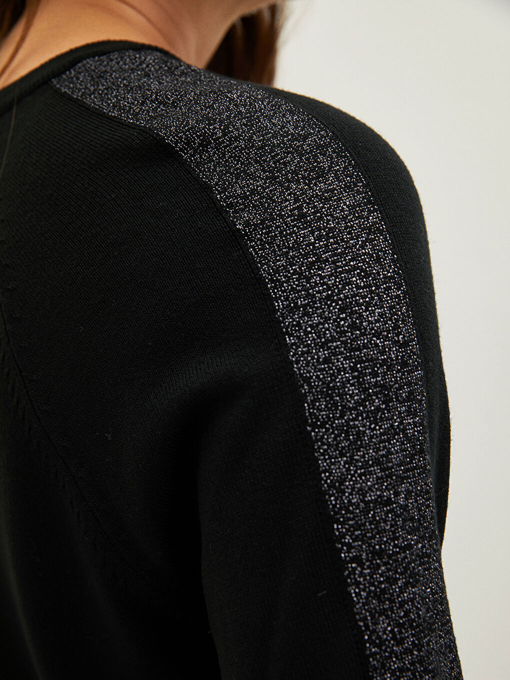Siyah Bisiklet Yaka Şerit Detaylı Uzun Kollu Kadın Triko Kazak-3
