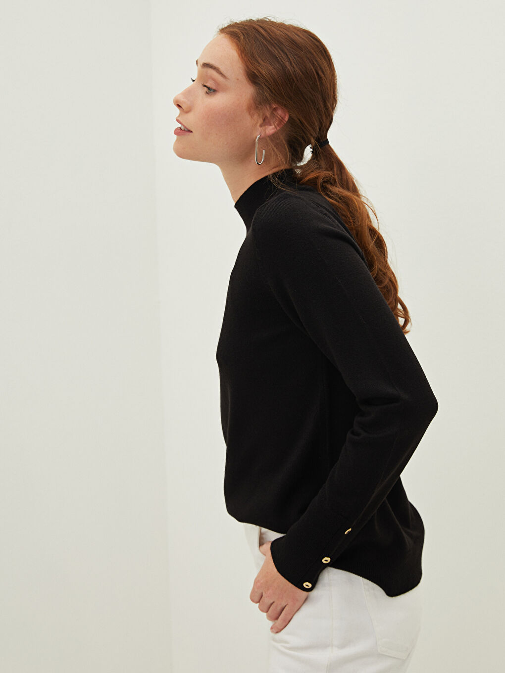 Siyah Yarım Balıkçı Yaka Kadın Triko Kazak-2