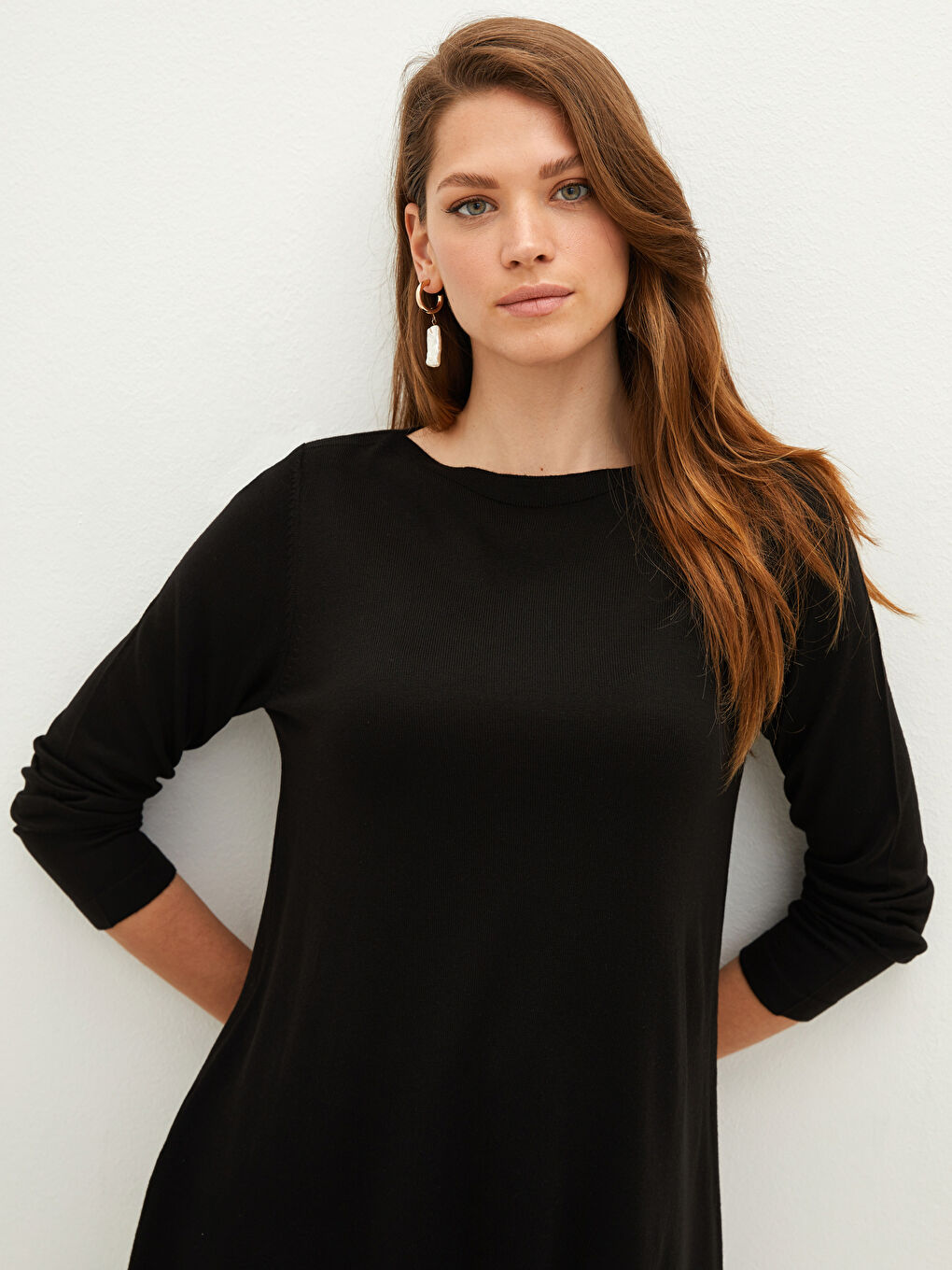 Siyah Bisiklet Yaka Düz Uzun Kollu Kadın Triko Tunik-3