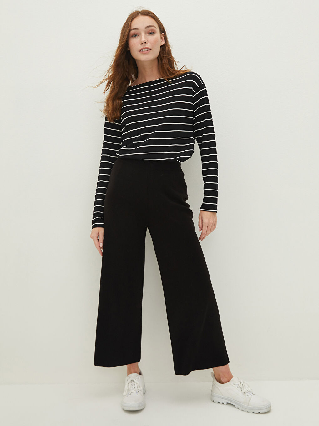 Pantalon en Tricot à Taille Élastique, Coupe Svelte, Jambe Large pour Femmes-2