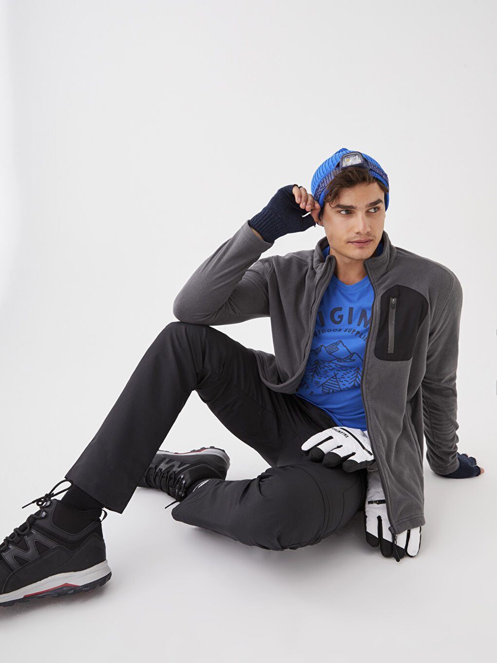 Gri Standart Kalıp Dik Yaka Polar Erkek Spor Hırka-1