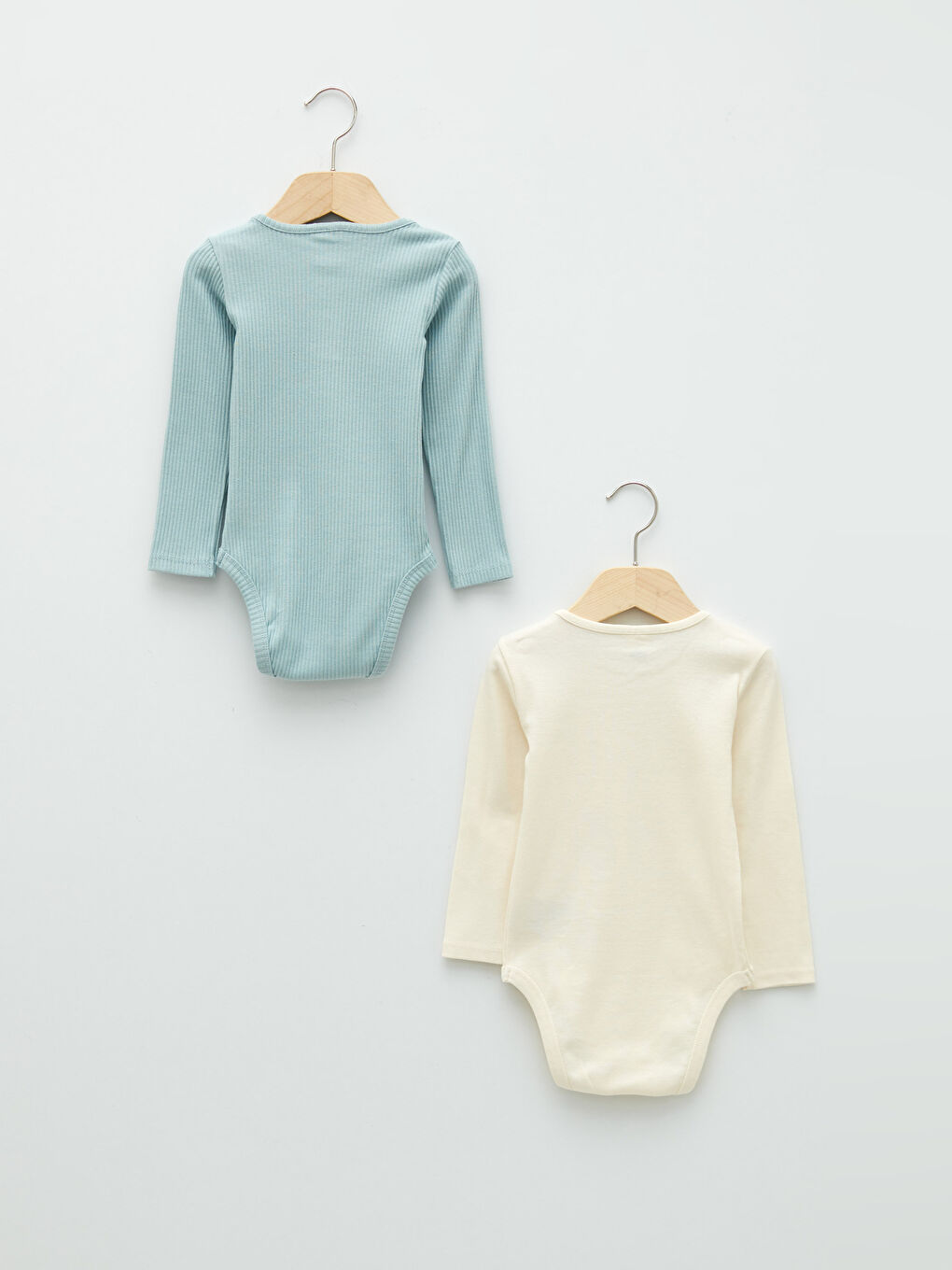 طقم بدلة جسم بيبي ولادي قطن بأكمام طويلة وياقة دائرية بزرار كباس قطعتين-1