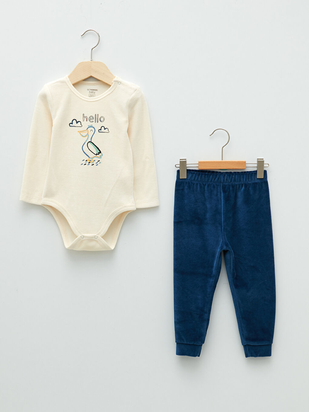 Crew Neck Long Sleeve Printed Baby Boy Pajama Set