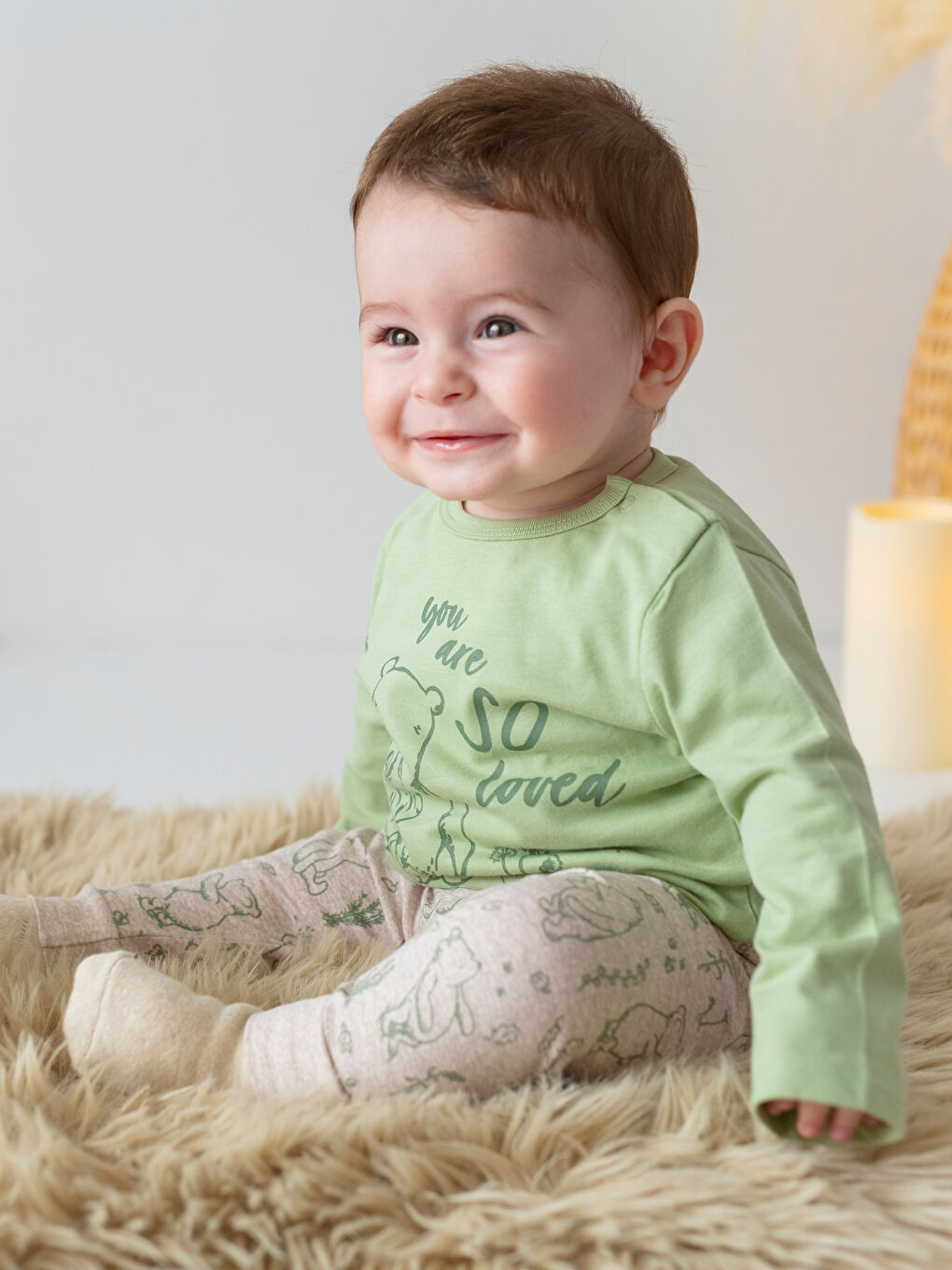 Bisiklet Yaka Uzun Kollu Winnie the Pooh Baskılı Erkek Bebek Pijama Takımı-1