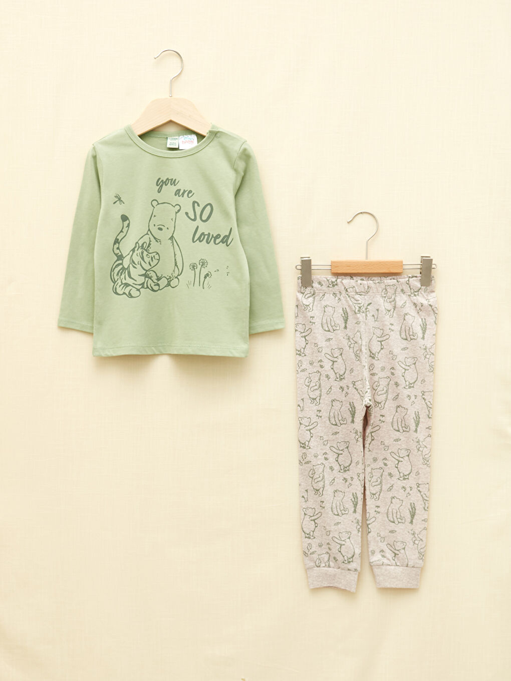 Bisiklet Yaka Uzun Kollu Winnie the Pooh Baskılı Erkek Bebek Pijama Takımı-2