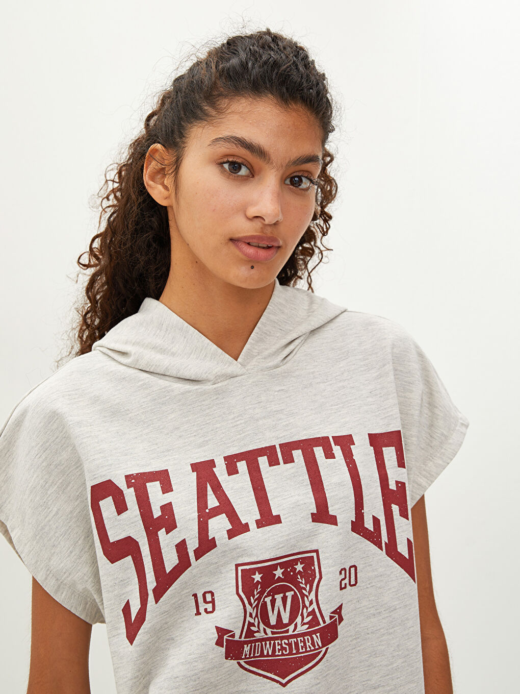 Women's Hooded Collar Printed Sleeveless Sweatshirt -W1BI41Z8-EFN