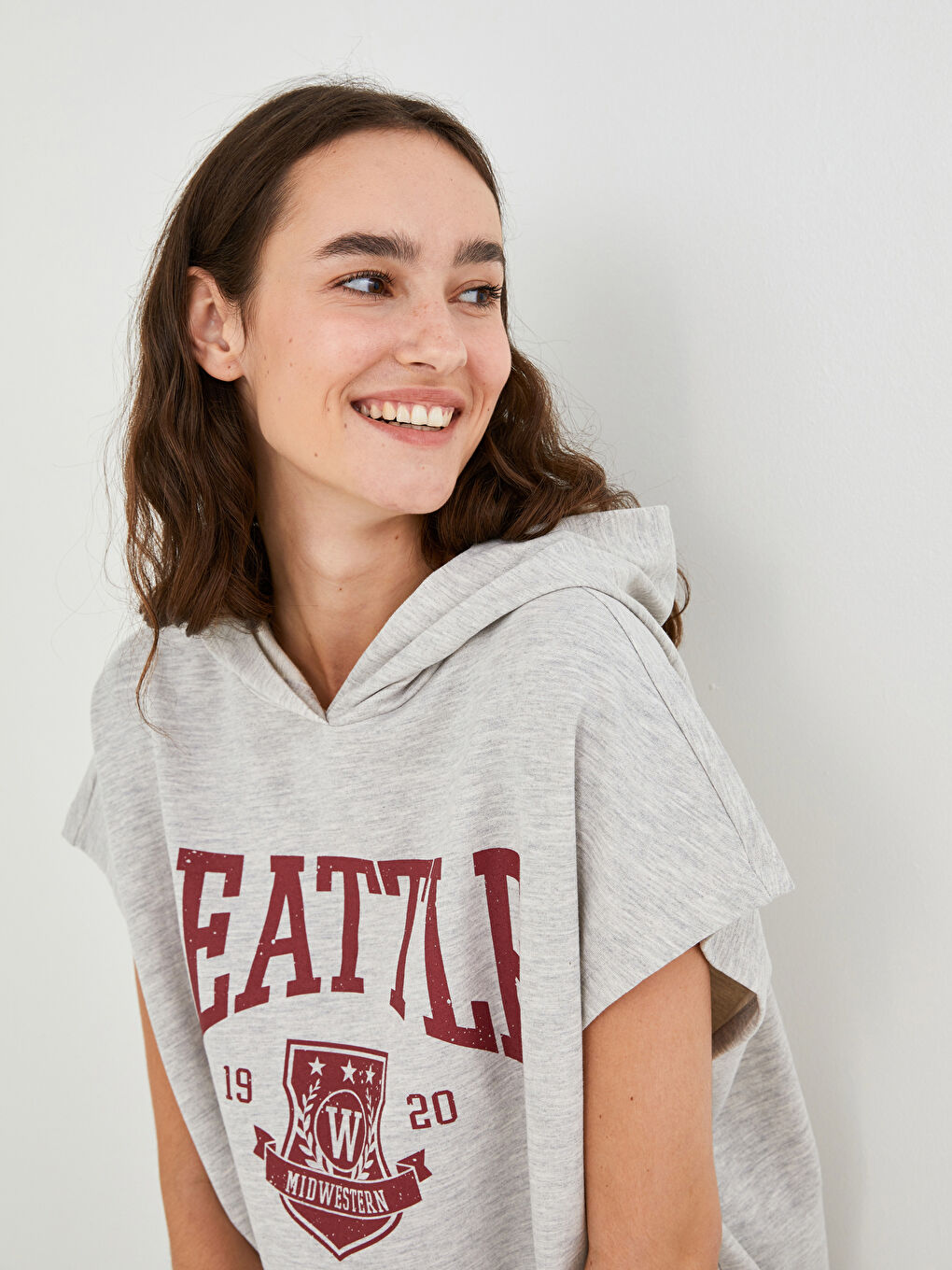 Women's Hooded Collar Printed Sleeveless Sweatshirt -W1BI41Z8-EFN