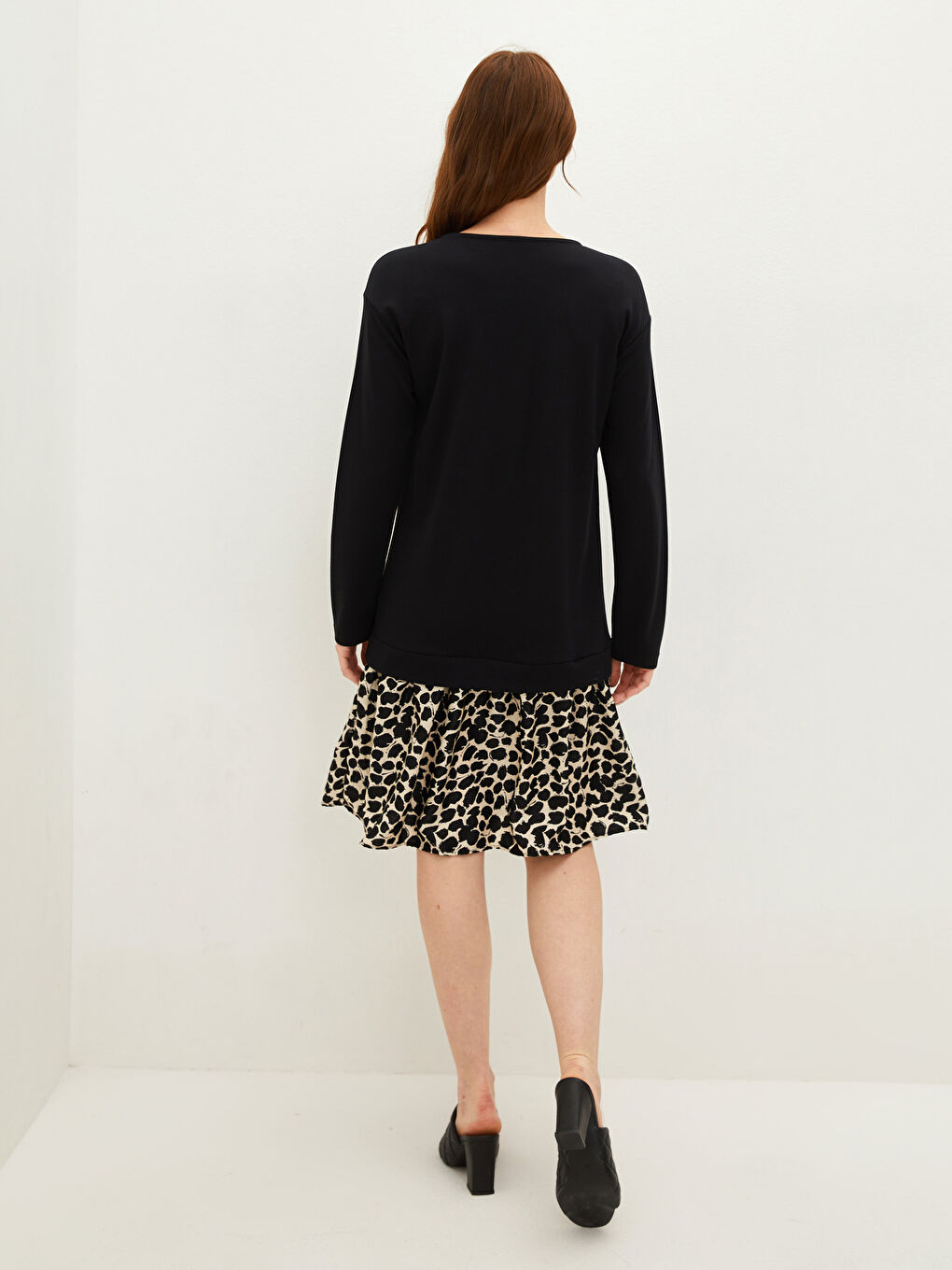 LCWAIKIKI Classic Crew Neck Leopard Pattern Long Sleeve Women's Dress -W1BI69Z8-LQJ