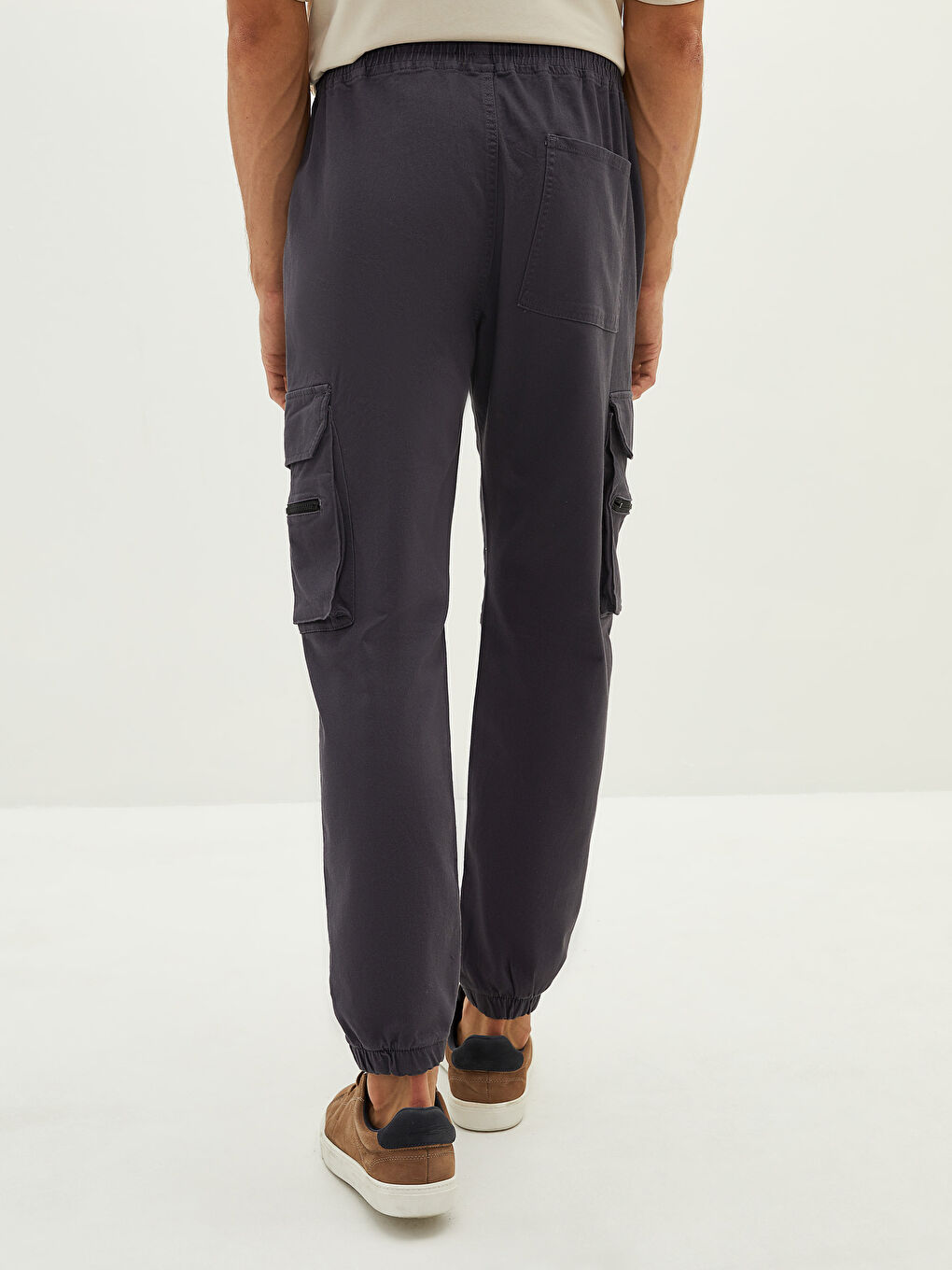 Standard Fit Men's Cargo Trousers-3