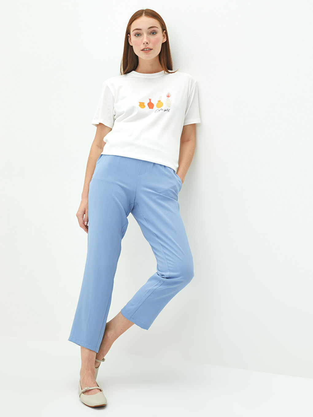 بنطلون بالازو نسائي بخصر مطاطي واسع بقصة مستقيمة وتفاصيل جيوب