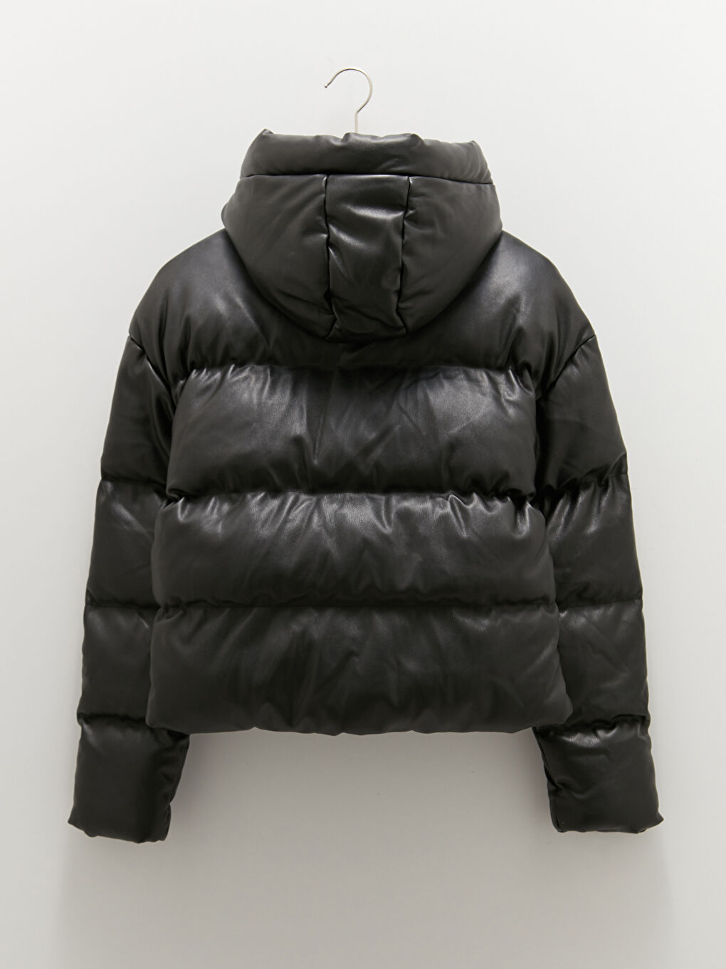 جاكيت منتفخ للسيدات بكابوش سادة بجيوب-10