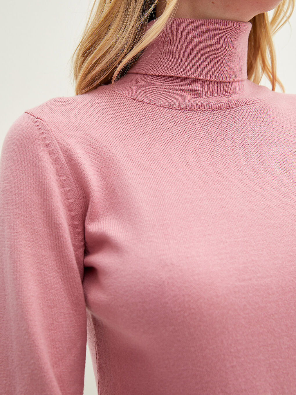Turtleneck Plain Long Sleeve Women's Knitwear Sweater-3