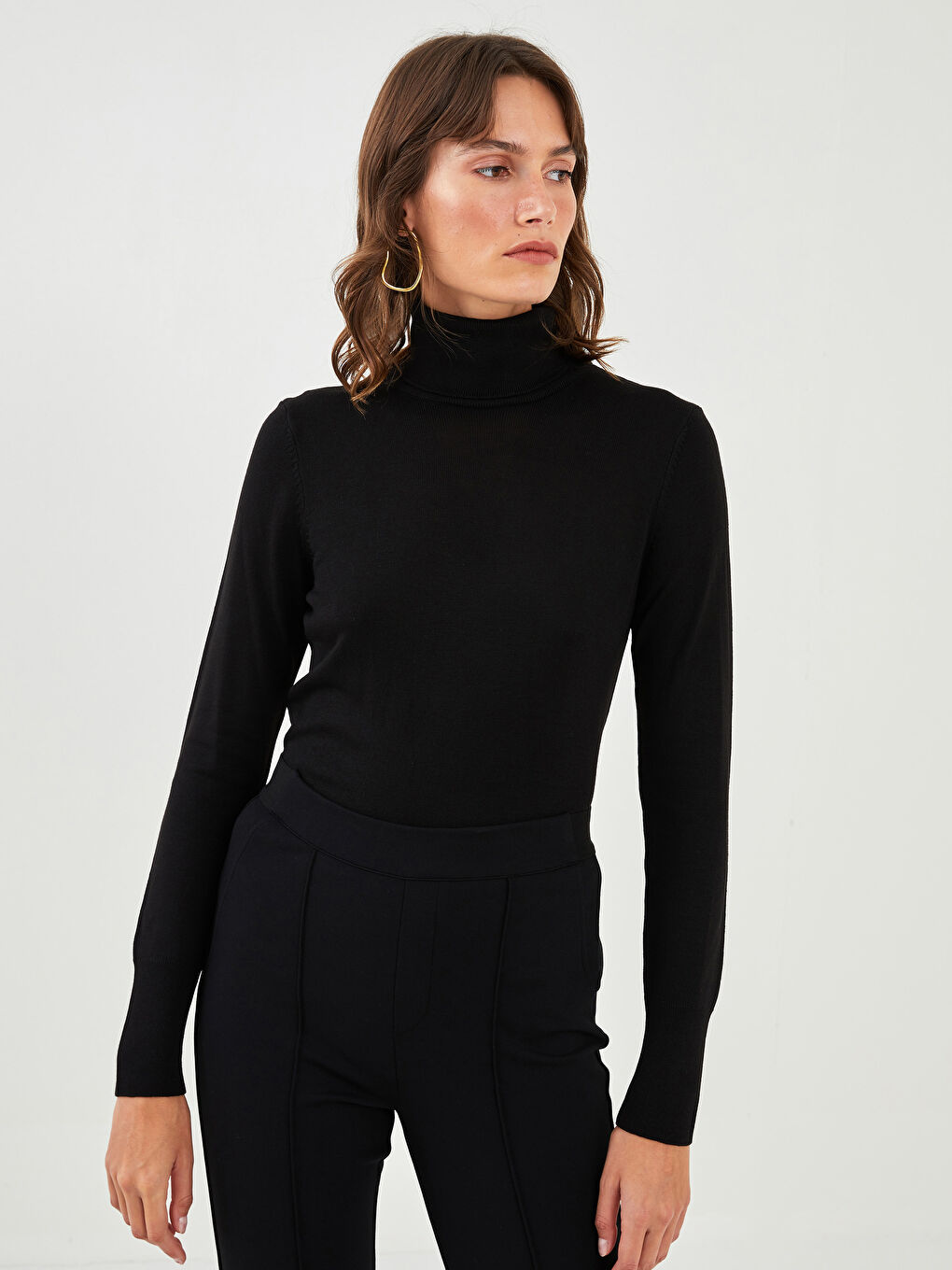 Siyah Balıkçı Yaka Düz Uzun Kollu Kadın Triko Kazak-1