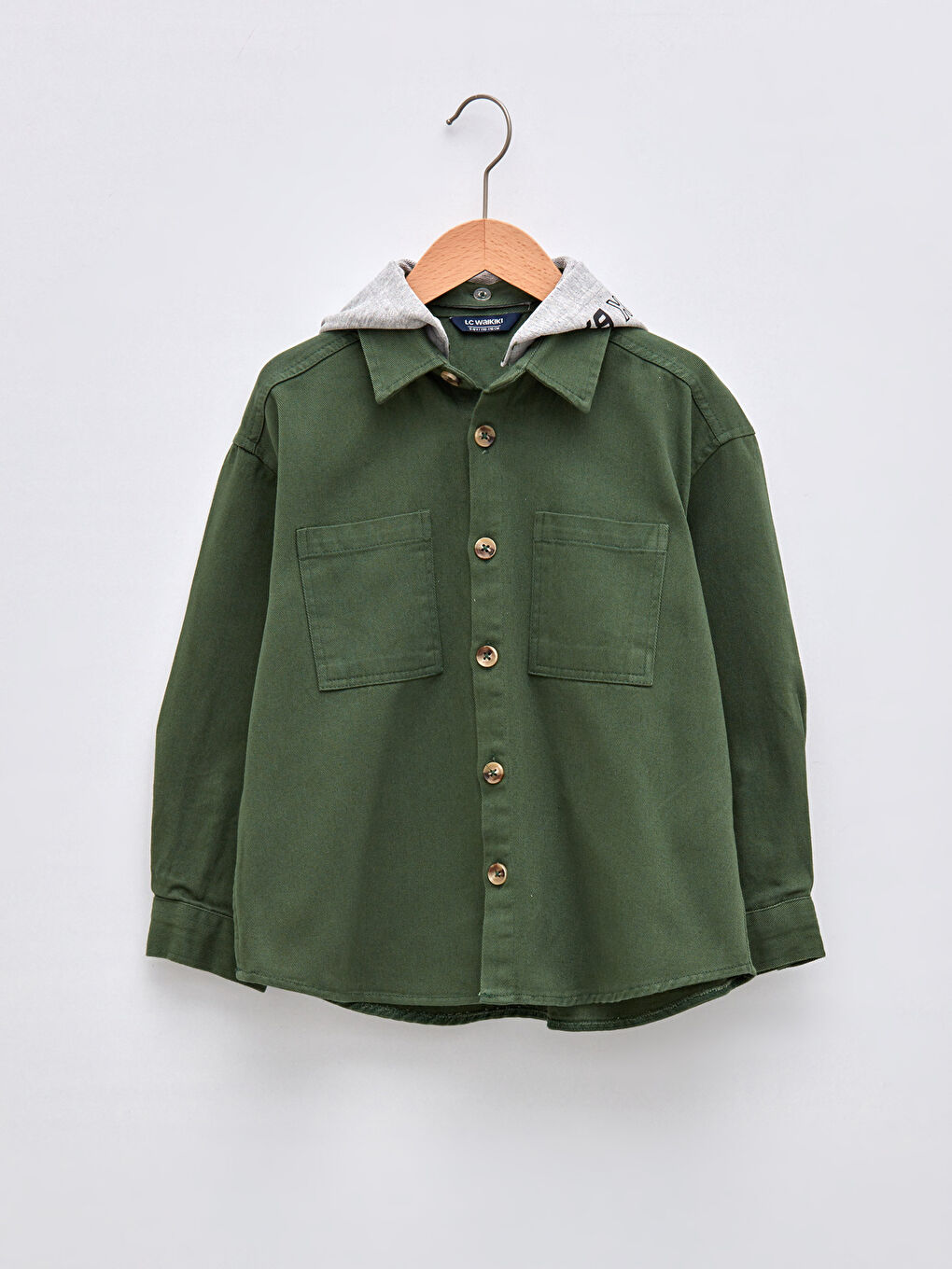 LCW Kids Bedrucktes Langarm-Gabardine-Hemd für Jungen mit Kapuze -W1BK21Z4-HCY