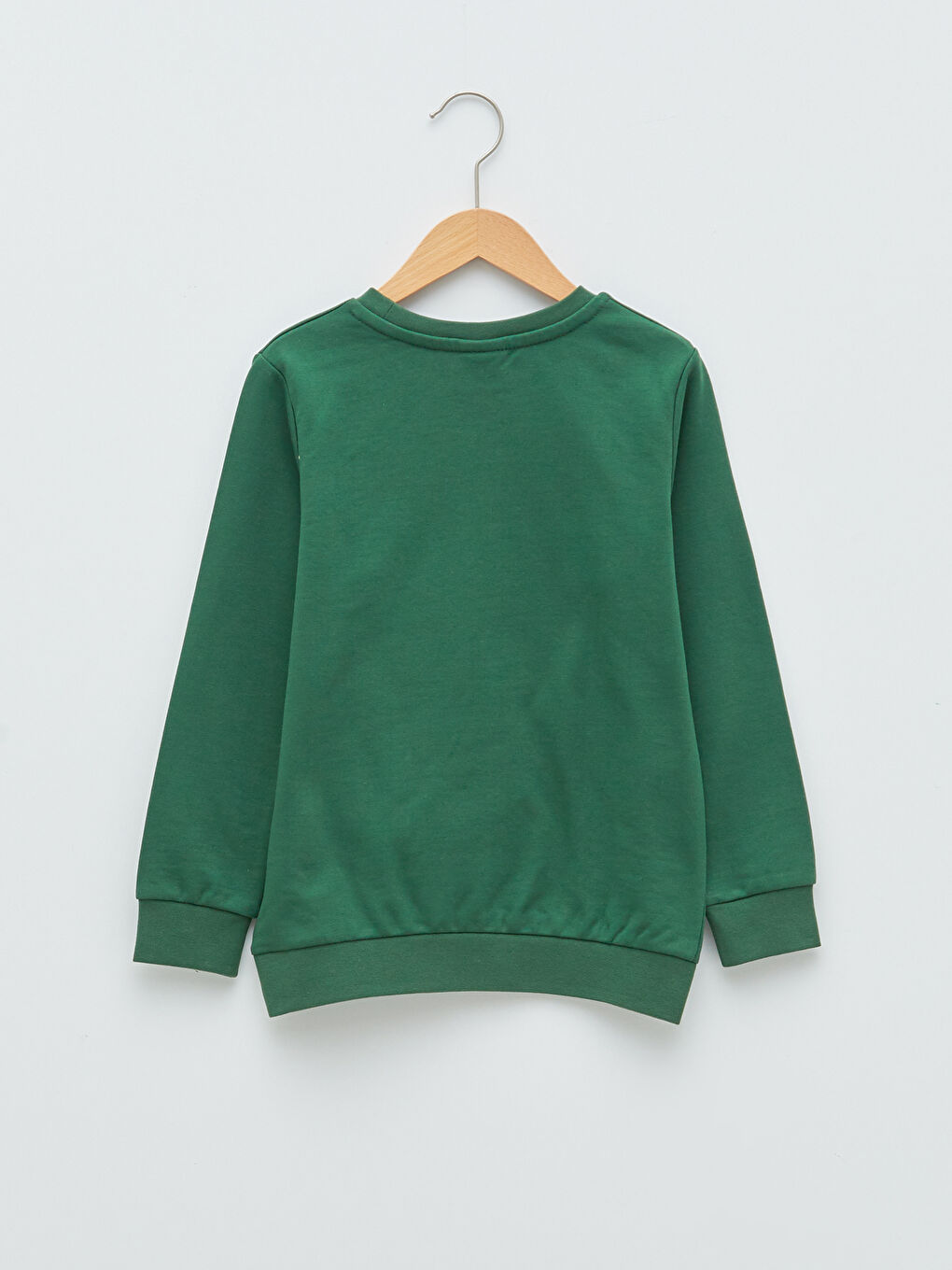 LCW Kids Rundhalsausschnitt Neujahrsmotiv Langarm Jungen Sweatshirt -W1BK83Z4-HPX