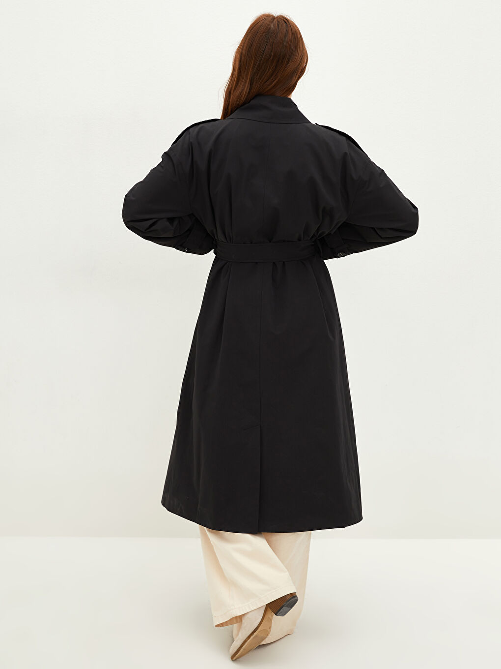 معطف ترنش للسيدات بياقة جاكيت مستقيمة وكم طويل وحزام عند الخصر-4