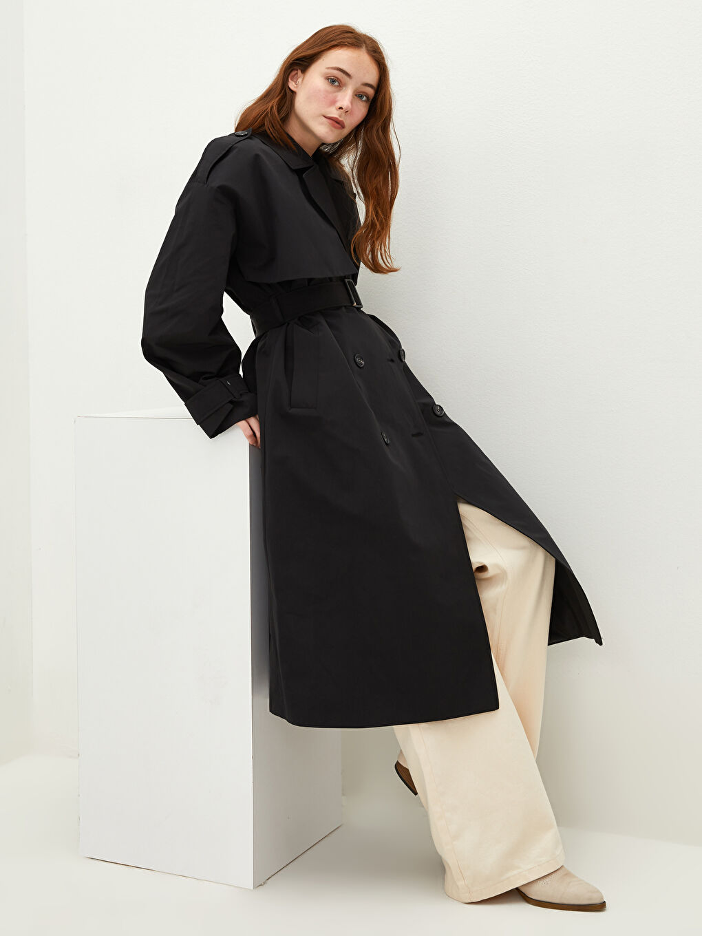 معطف ترنش للسيدات بياقة جاكيت مستقيمة وكم طويل وحزام عند الخصر-2