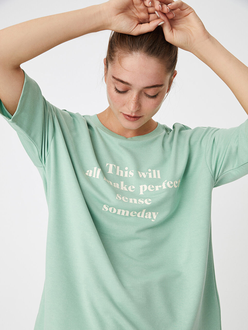 Rundhalsausschnitt Bedrucktes Kurzarm T-Shirt für Damen-1