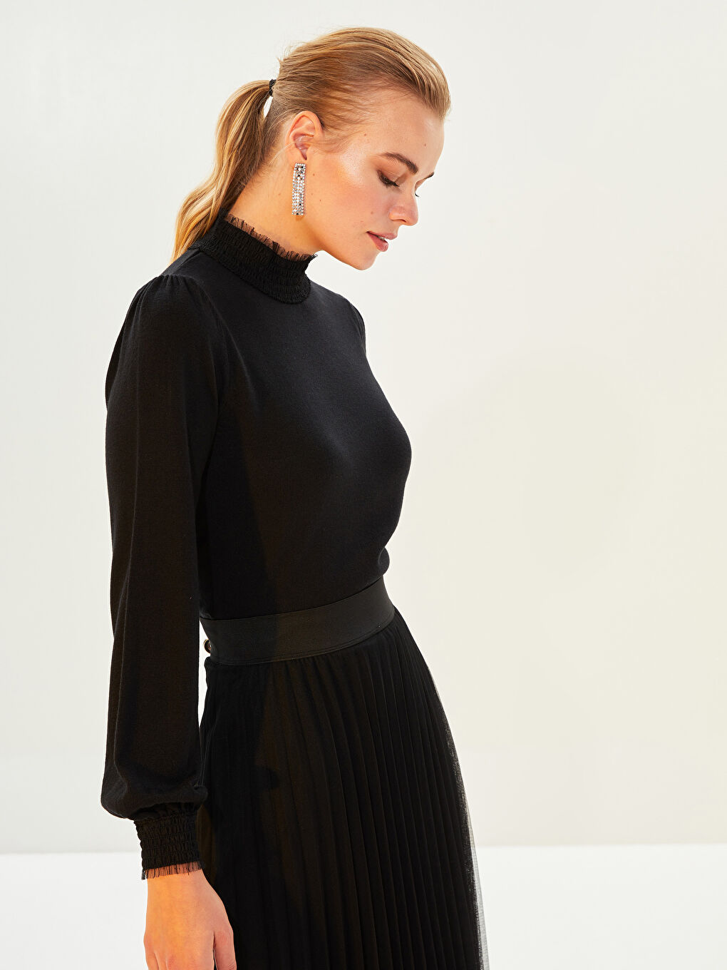 سترة ياقة قمع كم طويل مستقيمة للسيدات-4