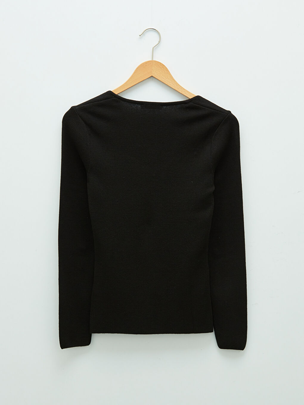 Siyah V Yaka Düz Uzun Kollu Kadın Kazak-8