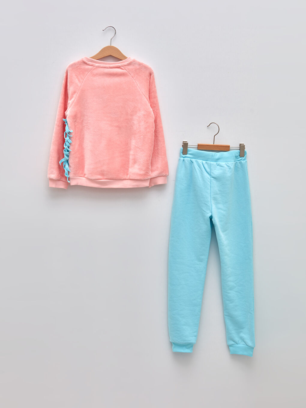 Дөңгелек жағалы кесте детальды ұзын жең қыздарға арналған свитшот пен свитшот шалбар-1