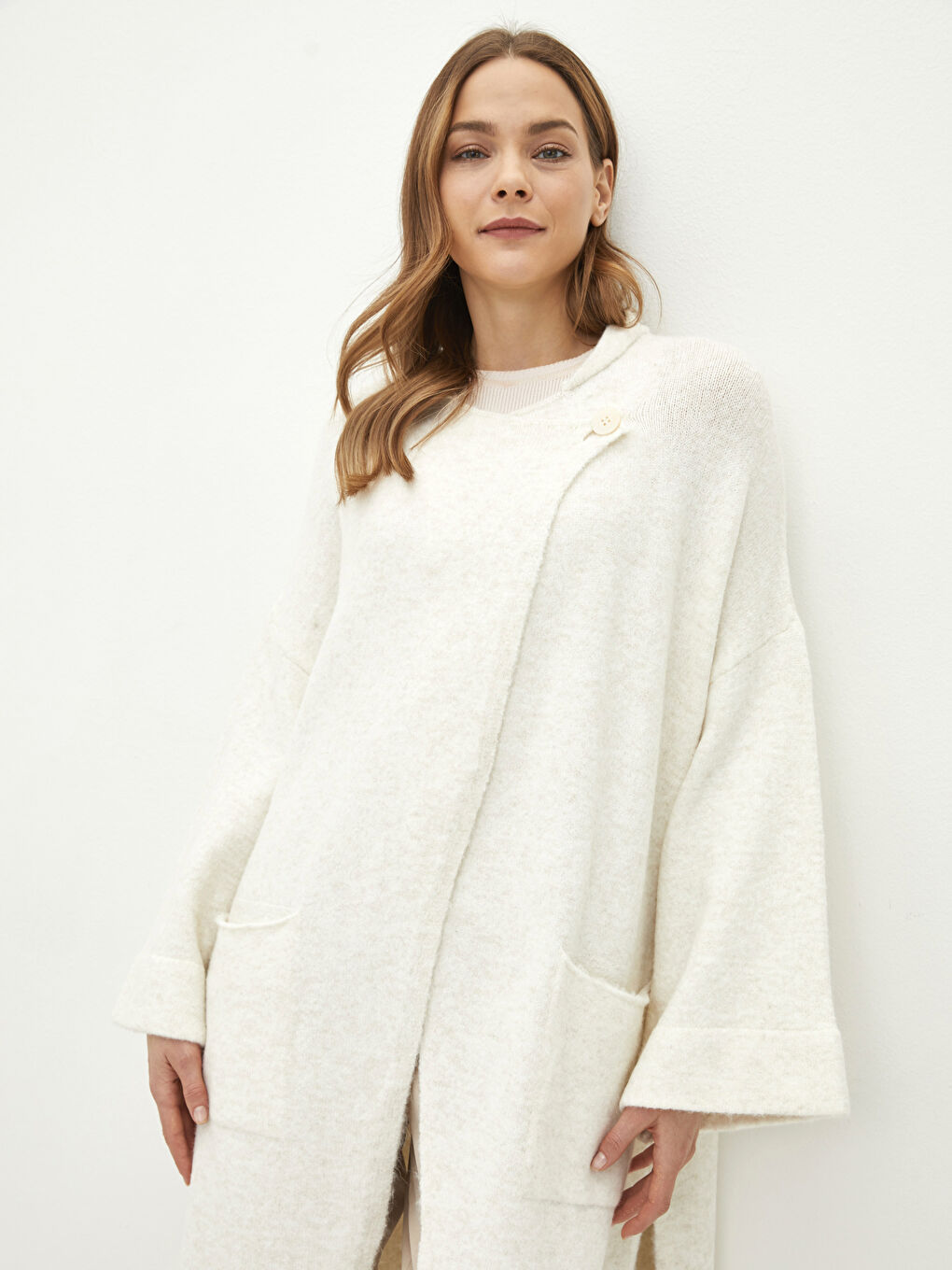 Ekru Bisiklet Yaka Düz Püskül Detaylı Uzun Kollu Kadın Triko Hırka-2