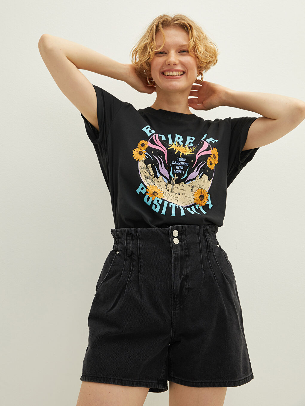 Футболка с круглым вырезом, с принтом, с коротким рукавом, из хлопка, для женщин