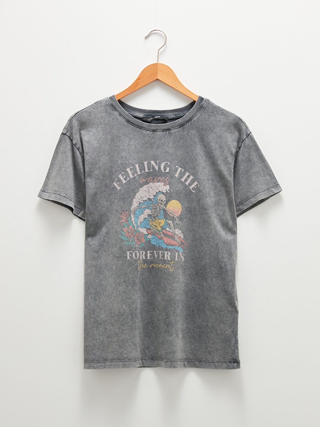 Siyah Bisiklet Yaka Baskılı Kısa Kollu Pamuklu Kadın Tişört-5