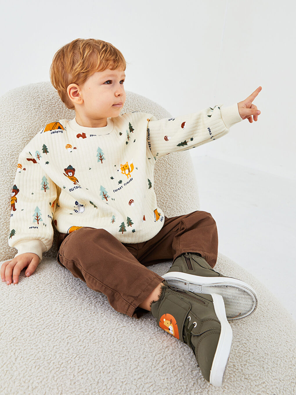 LCW baby Crew Neck Long Sleeve Printed Baby Boys' Sweatshirt -W1BS08Z1-LRA
