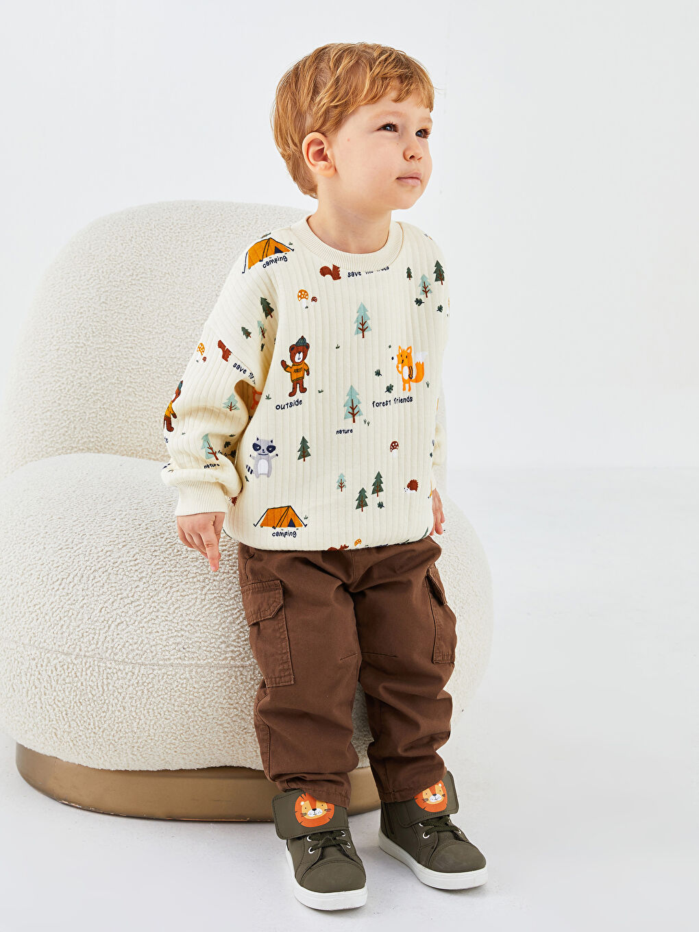 LCW baby Crew Neck Long Sleeve Printed Baby Boys' Sweatshirt -W1BS08Z1-LRA