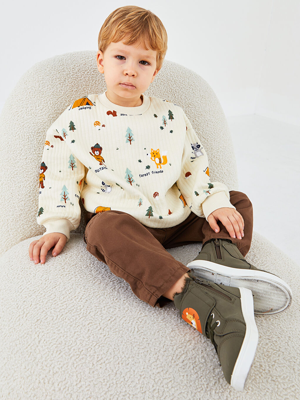 LCW baby Crew Neck Long Sleeve Printed Baby Boys' Sweatshirt -W1BS08Z1-LRA