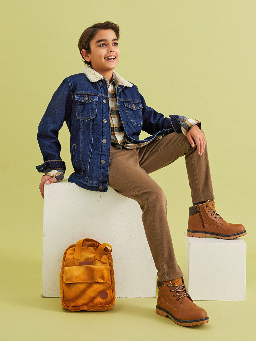 LCW Kids Jeansjacke für Jungen mit Kragen -W1BS39Z4-309