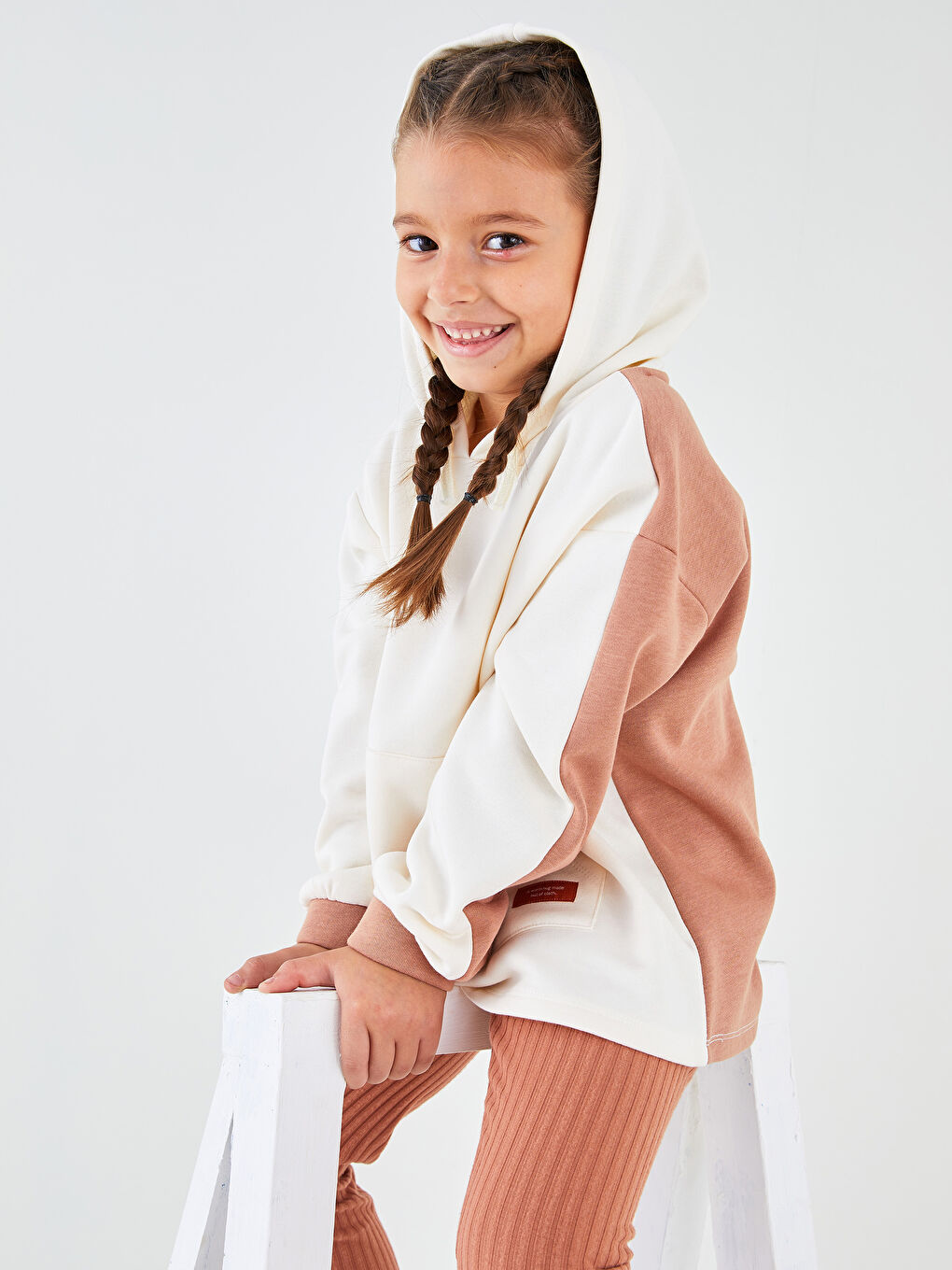 Hooded Long Sleeve Girl Sweatshirt with Color Block-2