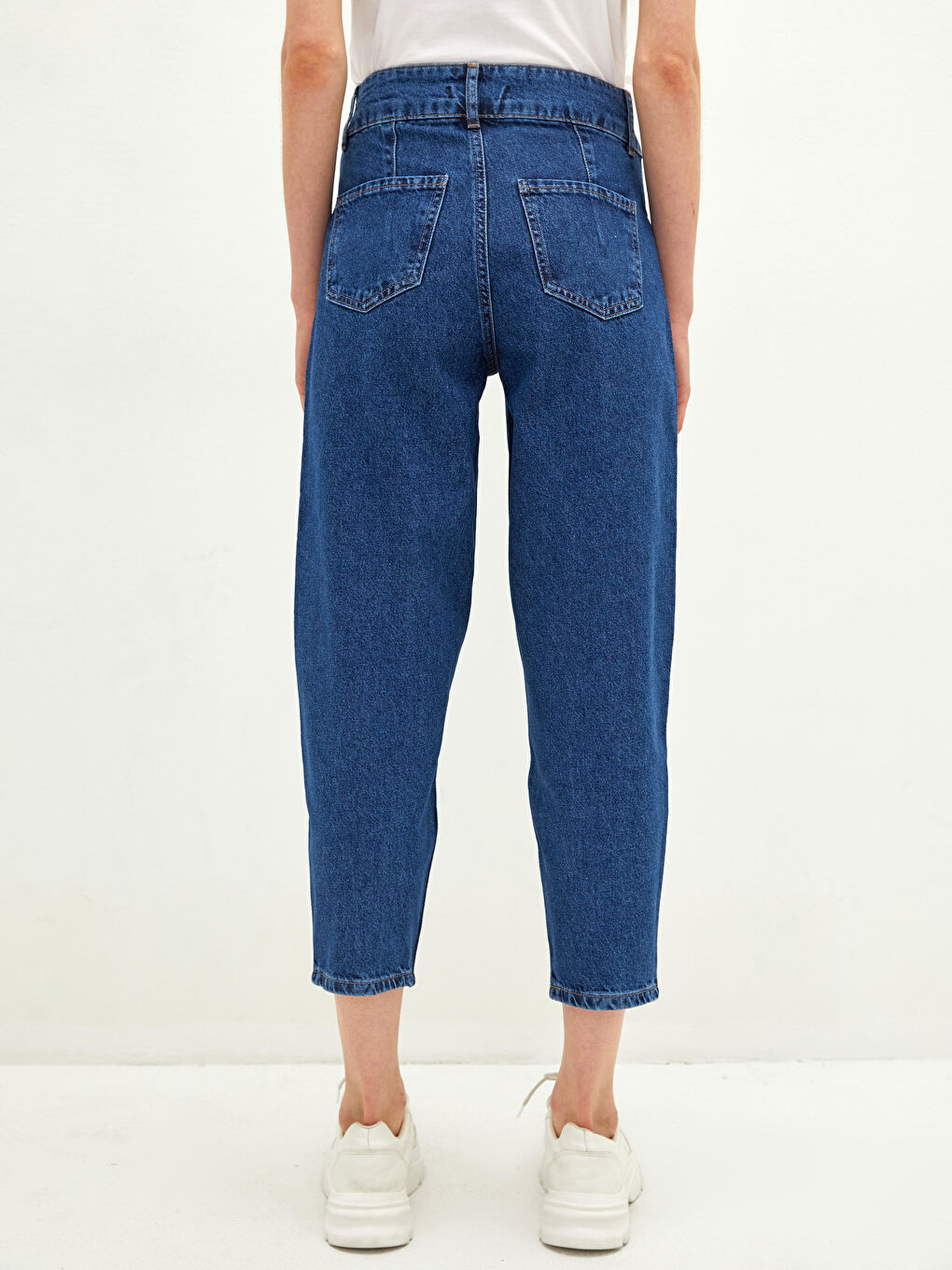 İndigo Yüksel Bel Bol Fit Cep Detaylı Kadın Rodeo Jean Pantolon-9