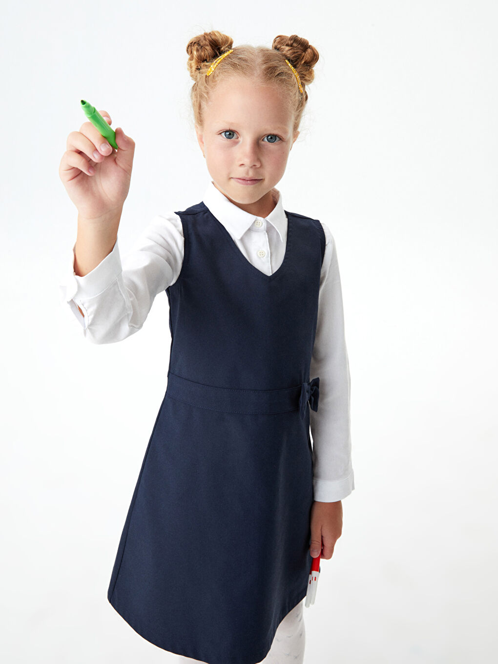 LCW Kids V Neck Basic Bow Detailed Gabardine Girl Dress -W1BT21Z4-HRC