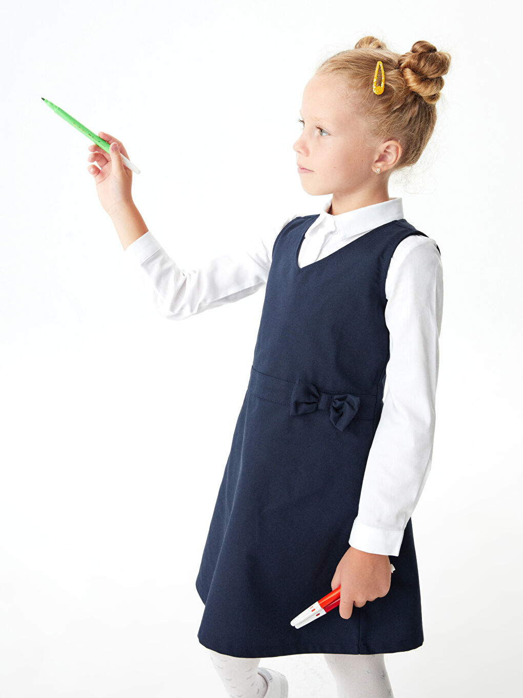 LCW Kids V Neck Basic Bow Detailed Gabardine Girl Dress -W1BT21Z4-HRC