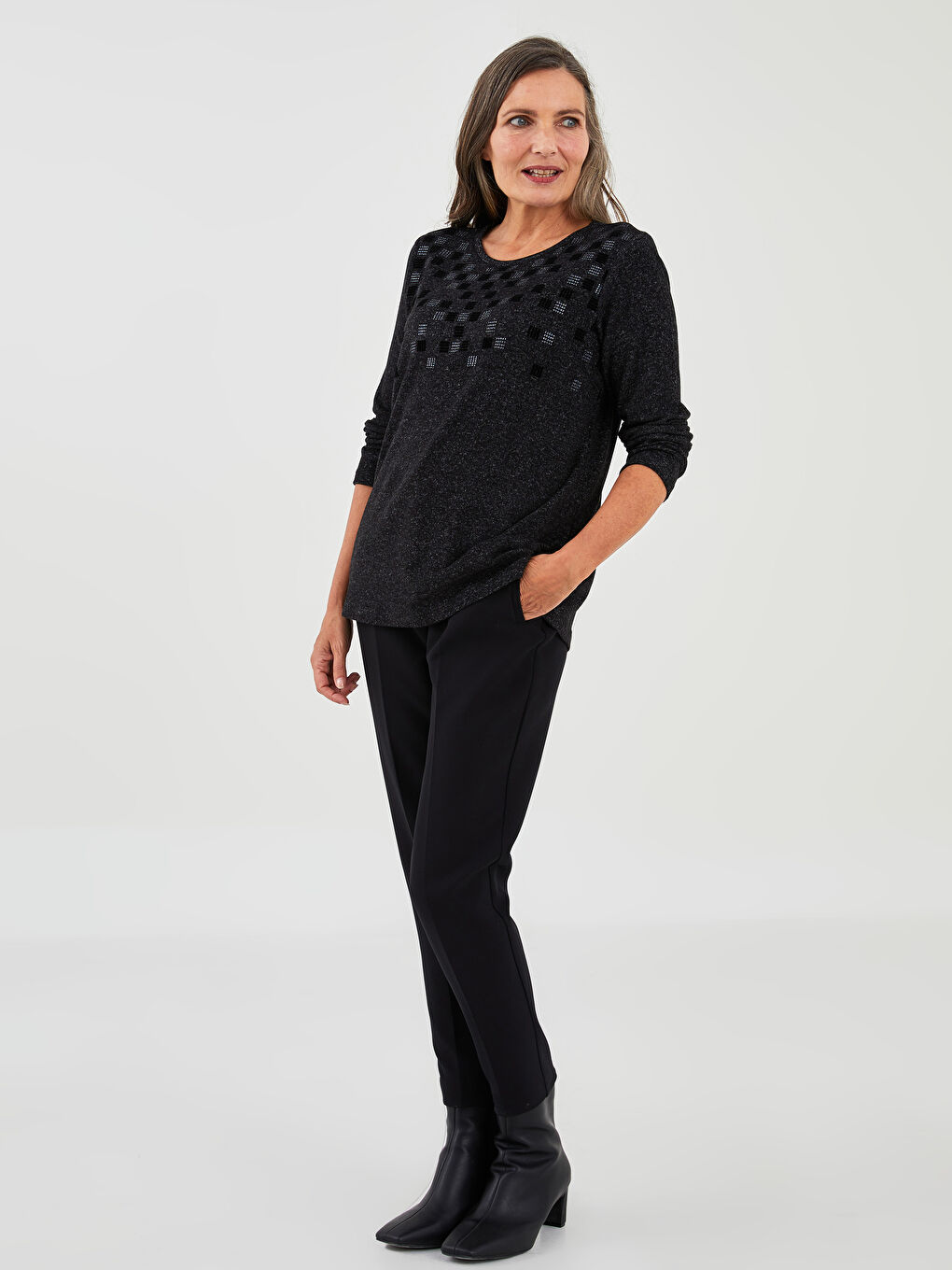 Crew Neck Embroidered Long Sleeve Women's T-Shirt-1