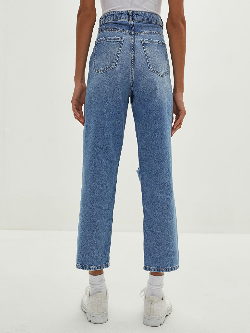LCW Vision High Waist Straight Fit Pocket Ripped Detail Women's Rodeo Jeans -W1BV31Z8-507