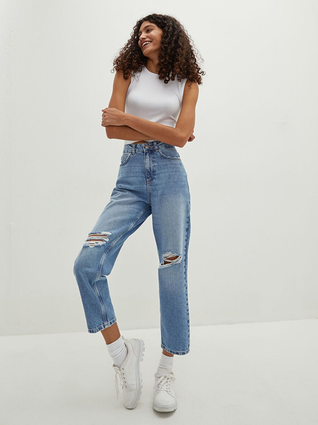 LCW Vision High Waist Straight Fit Pocket Ripped Detail Women's Rodeo Jeans -W1BV31Z8-507